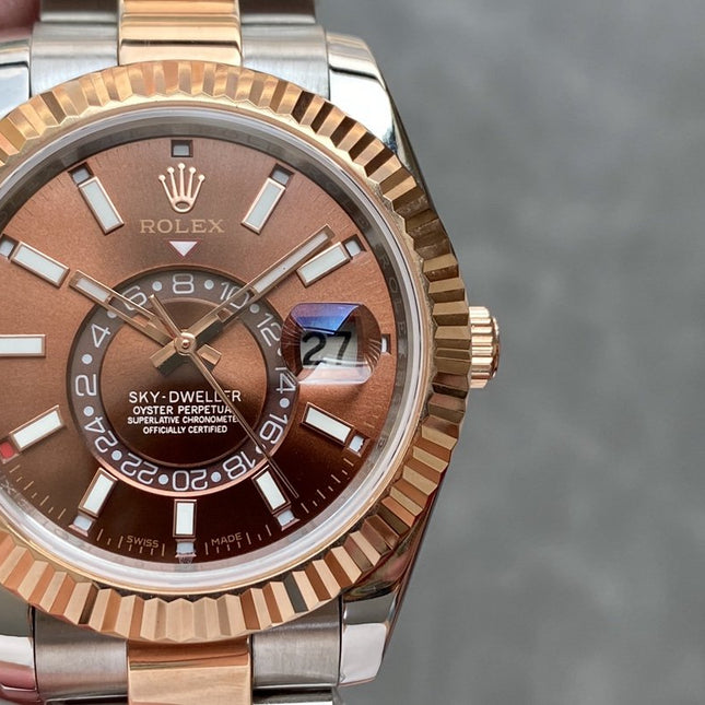 SKY-DWELLER TWO-TONE 42 ROSE GOLD BEZEL BROWN DIAL