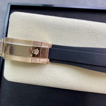 DAYTONA ROSE ROSE GOLD 40MM CERAMIC DIAMOND NUMERALS