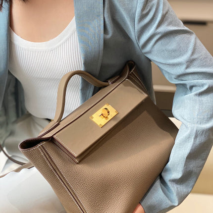 MINI 24/24 29CM IN TOGO ETOUPE EVERCOLOR CALFSKIN GOLD KELLY BUCKLE