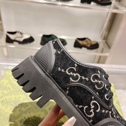 GUCCI 26S LACE-UP SHOES IN BLACK VELVET WITH GG LOGO PATTERN