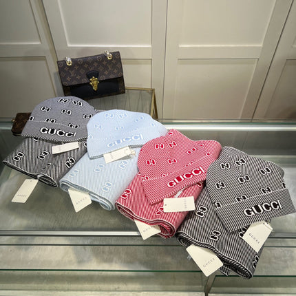 SET SCARF AND HAT IN PUNCH PINK MIX WHITE WOOL AND CASHMERE 946332
