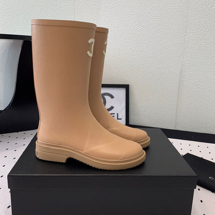 cc rainboot chanel cream coler