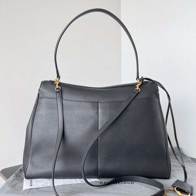 RODEO MEDIUM BAG 35 IN BLACK SMOOTH CALFSKIN GOLD HARDWARE