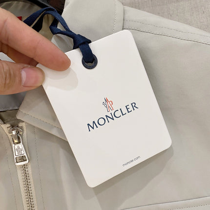 MONCLER BLACK PUFFER JACKET STYLE 2426