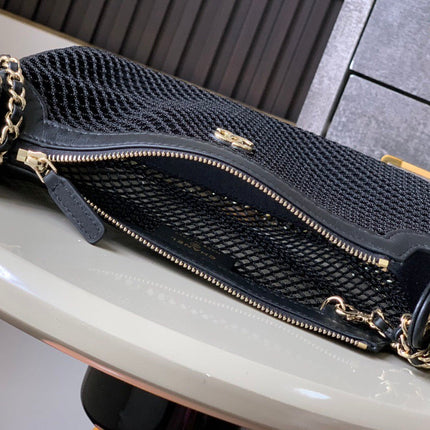 CHANEL CLUTCH WITH CHAIN 21 IN BLACK MESH