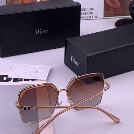 DIOR 26S OVERSIZED SQUARE FRAME IN METAL 500309