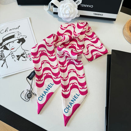 CHANEL 26S TWILLY SCARF 120 IN SILK 351059