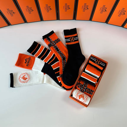HERMES 26S CREW SOCKS 897514 (1 BOX)