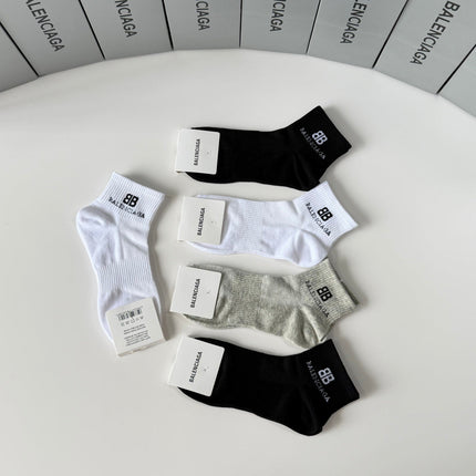 BALENCIAGA 26S ANKLE SOCKS 395212 (1 BOX)