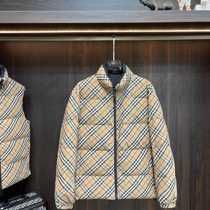 BURBERRY 25S REVERSIBLE DOWN JACKET 256