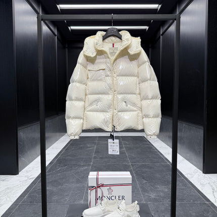 MONCLER 26S HOODED SHORT DOWN JACKET 793