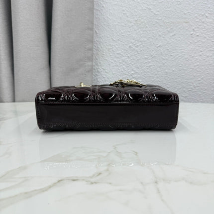 DIOR 26S MEDIUM LADY D-JOY MICRO BAG 22 IN BURGUNDY RED PATENT CANNAGE CALFSKIN GOLD HARDWARE