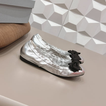 PRADA 26S ROUND TOE FLATS WITH BOW IN SILVER CALFSKIN
