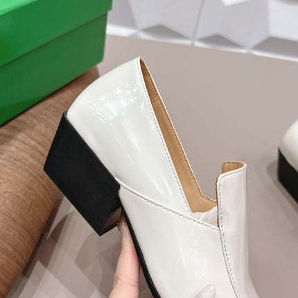 BOTTEGA VENETA 26S VENTURA LOAFERS 40 MM WHITE GLOSSY CALFSKIN