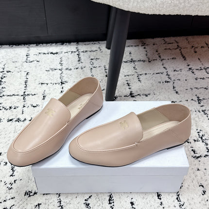 CELINE 26S AURA TRIOMPHE LOAFERS IN BEIGE LAMBSKIN