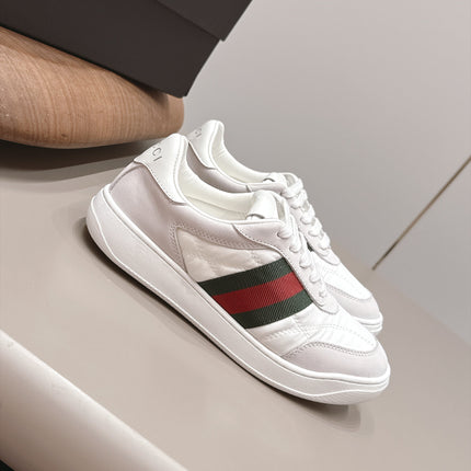 GUCCI 26S SNEAKERS IN WHITE SUEDE AND FABRIC