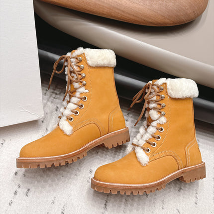 CELINE 26S LACE UP ANKLE BOOTS 40 MM IN TAN SUEDE AND WHITE SHEARLING