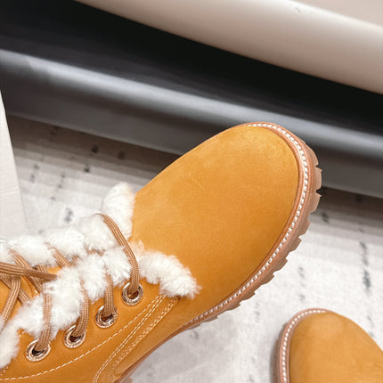 CELINE 26S LACE UP ANKLE BOOTS 40 MM IN TAN SUEDE AND WHITE SHEARLING
