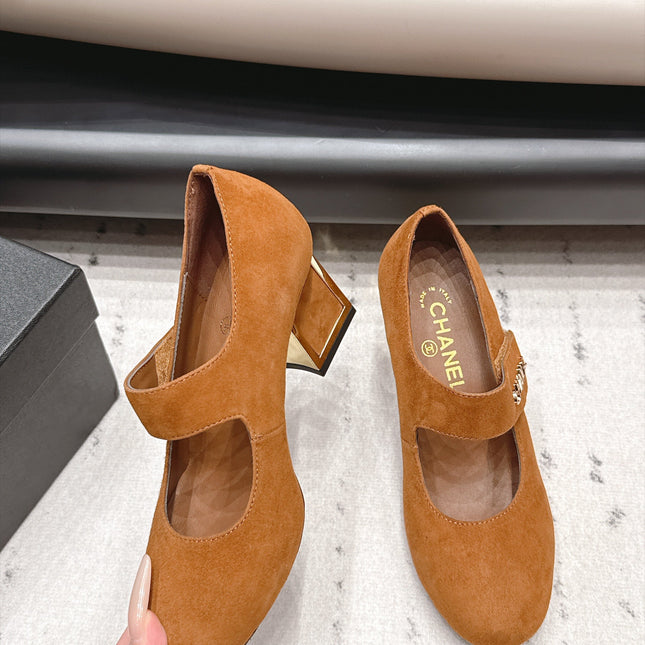 CHANEL 26S MARY JANE BLOCK HEEL PUMPS 80 MM IN BROWN SUEDE