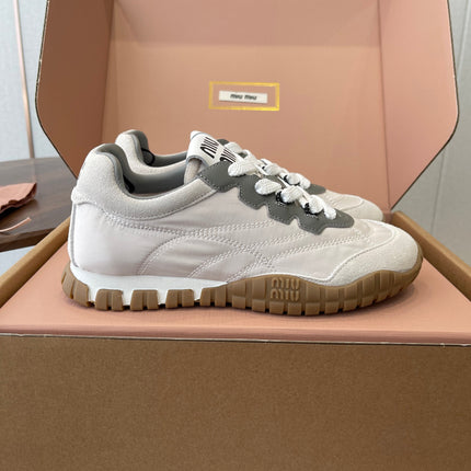 MIUMIU 26S SNEAKERS IN WHITE AND GRAY FABRIC AND SUEDE