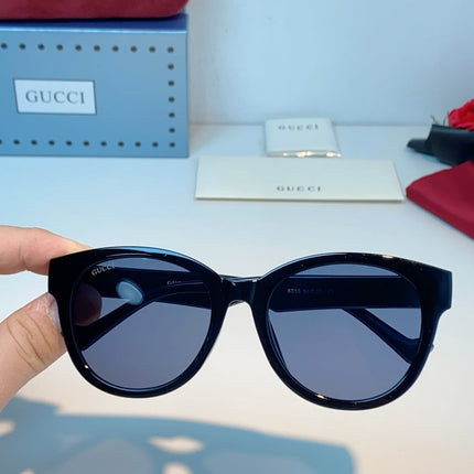 GUCCI 26S CAT-EYE FRAME IN ACETATE 424503