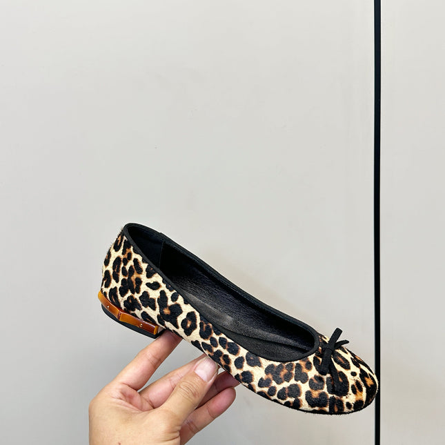 GUCCI 26S ROUND TOE BALLET FLATS IN LEOPARD PRINT CALF HAIR