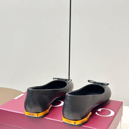 GUCCI 26S ROUND TOE BALLET FLATS IN BLACK LAMBSKIN