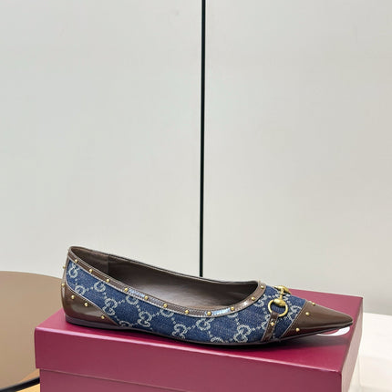GUCCI 26S STUD BALLET FLATS IN BLUE DENIM AND BROWN CALFSKIN