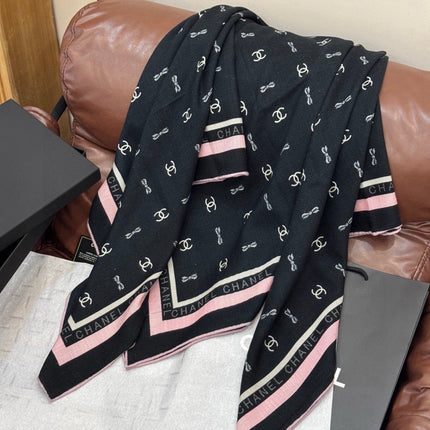 CHANEL 26S SCARF 135 IN SILK AND CASHMERE 511042