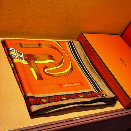HERMES 26S SCARF 140 IN SILK AND CASHMERE 492441