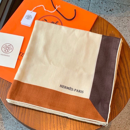 HERMES 26S SCARF 140 IN SILK AND CASHMERE 496036