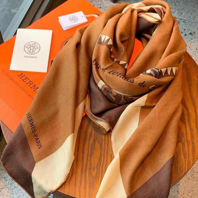 HERMES 26S SCARF 140 IN SILK AND CASHMERE 496037