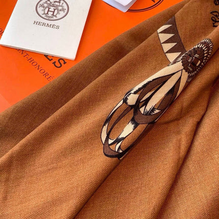 HERMES 26S SCARF 140 IN SILK AND CASHMERE 496037