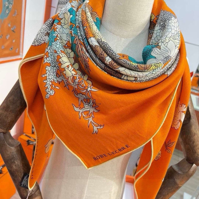 HERMES 26S SCARF 140 IN SILK AND CASHMERE 496065