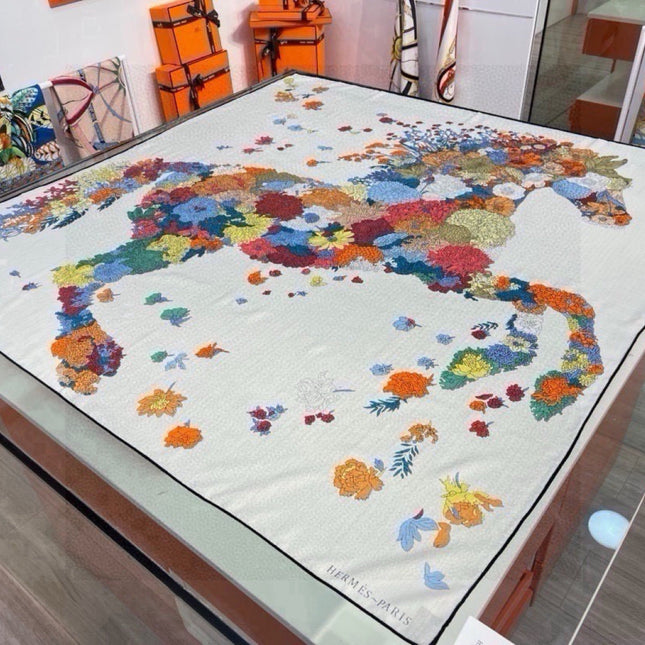 HERMES 26S SCARF 140 IN SILK AND CASHMERE 496067