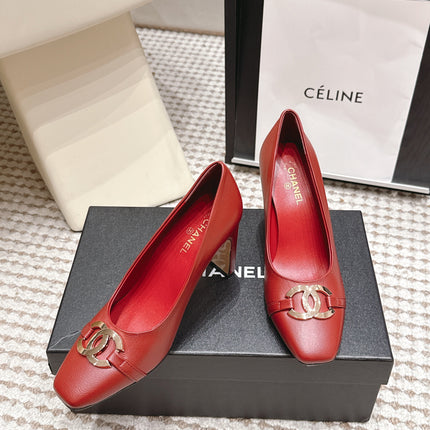 CHANEL 26S HIGH HEELS 95 MM IN RED CALFSKIN WITH GOLD-TONE CC LOGO
