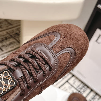 LOEWE 26S LOW TOP SNEAKERS IN DARK BROWN SUEDE WITH CALFSKIN TRIM