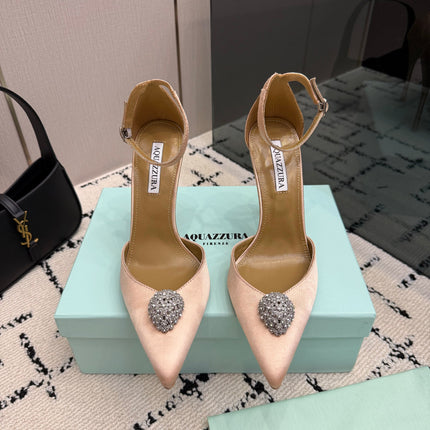 AQUAZZURA 26S POINTED-TOE PUMPS 105 MM IN BEIGE SATIN