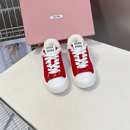 MIUMIU 25S SNEAKERS IN DARK RED SUEDE WITH SHEARLING