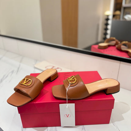 VALENTINO 26S SANDALS IN BROWN SMOOTH CALFSKIN WITH GOLD HARDWARE