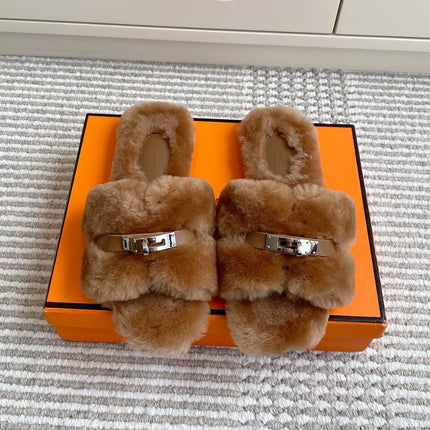 HM 25S ECLAIR SANDAL IN BROWN SHEARLING WITH SILVER HARDWARE