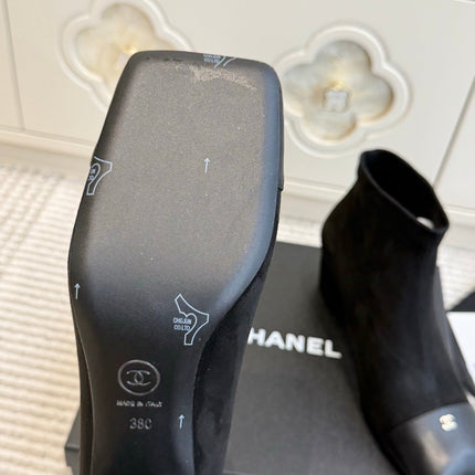 CHANEL 26S ANKLE BOOTS IN BLACK SUEDE AND PATENT SQUARE TOE