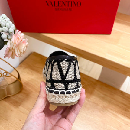 VALENTINO 26S SLIP ON SHOES IN BLACK AND BEIGE JACQUARD CANVAS
