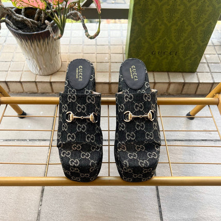 GUCCI 26S WEDGE SANDALS 100 MM IN BLACK DENIM