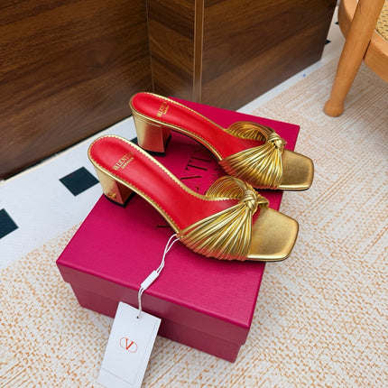 VALENTINO 26S BLOCK-HEEL SANDALS 65 MM IN METALLIC GOLD CALFSKIN