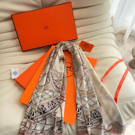 HERMES 26S SCARF 140 IN SILK AND CASHMERE 498304