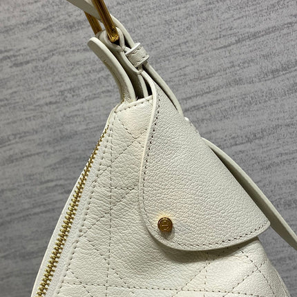 DIOR 25S VOYAGE BAG 34 IN IVORY FLAT MACROCANNAGE GRAINED CALFSKIN