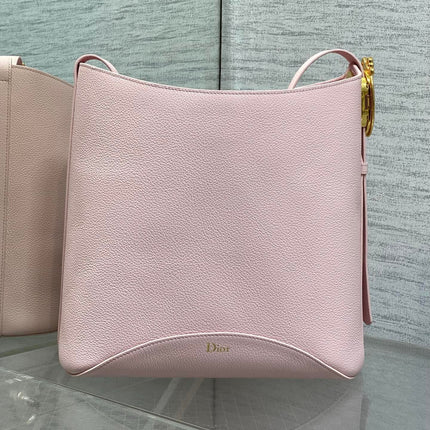 DIOR 26S MEDAILLON BUCKET BAG 26 IN LIGHT PINK GRAINED CALFSKIN GOLD HARDWARE