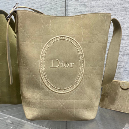DIOR 26S MEDAILLON BUCKET BAG 34 IN BEIGE SUEDE SILVER HARDWARE