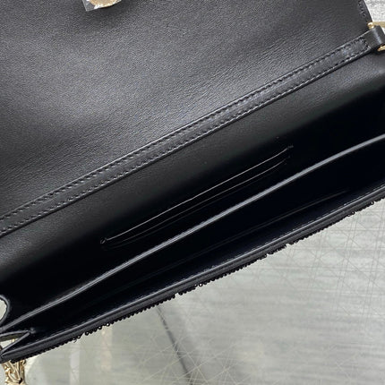 DIOR 26S MINI BAG 21 IN BLACK CALFSKIN MICROBEAD EMBROIDERED WITH BOW CANNAGE MOTIF